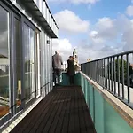 Lägenhet Pool Spot
