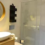 Lägenhet Pool Spot